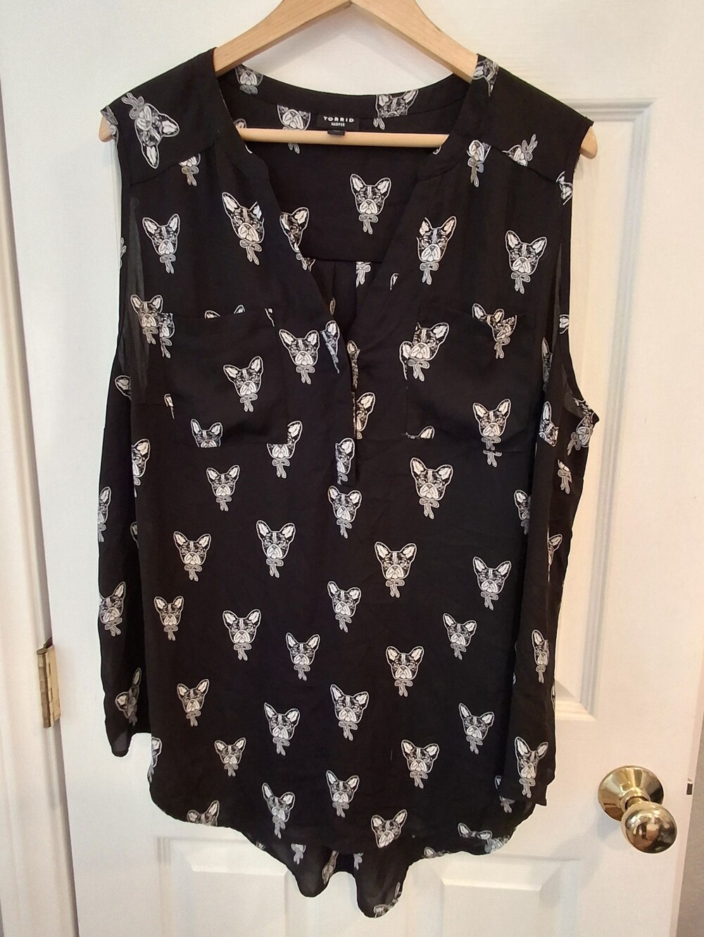 Torrid Harper French Bulldog Georgette Tank Blouse Women's Size 2 Frenchies